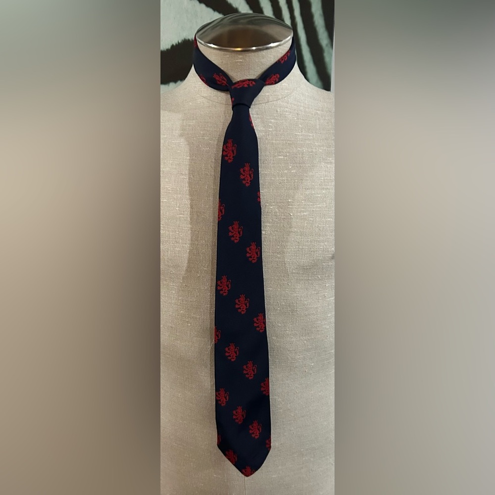 Kings Lynn‎ Navy Tie with Red Kings Lion Pattern